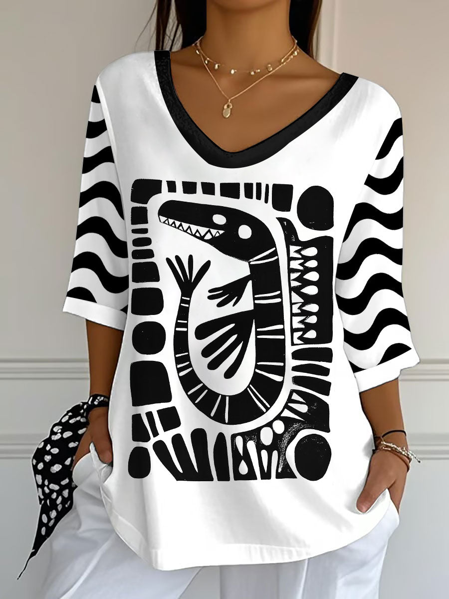 Women's Mexican Folk Art Snake V-Neck T-Shirts vetvanguards